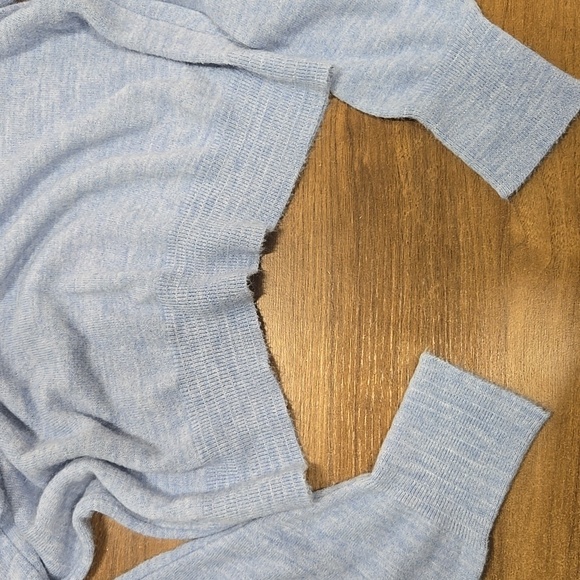 Christian Dior Embroidered Logo V Neck Light Blue Sweater-Size Large - Picture 4 of 15